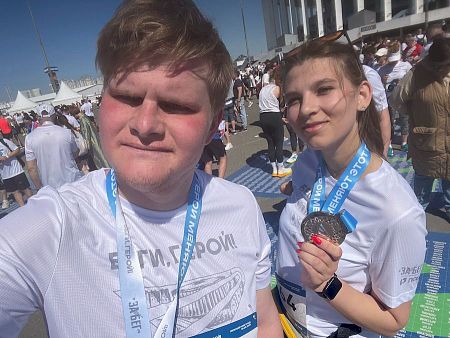 Молодые приборостроители на благотворительном забеге "Беги, герой!"